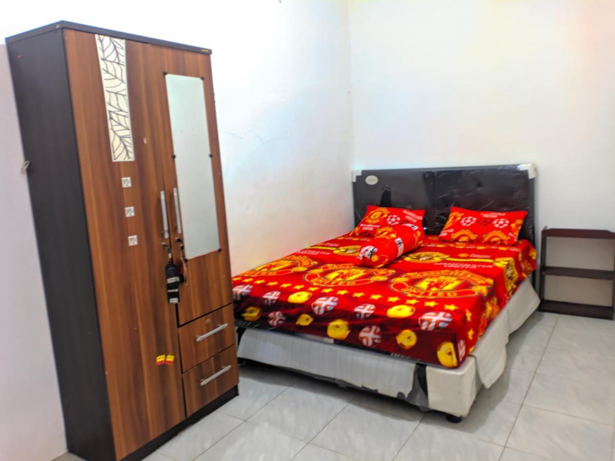 Wisma Sarjana Guesthouse Maguwo Exteriér fotografie